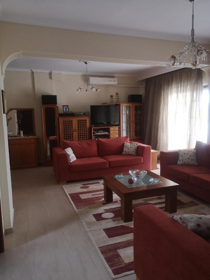 Comfortable Apartment In Kato Toumpa Thessaloniki Exterior foto